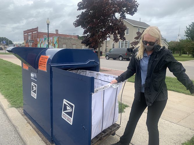 Mail service hitormiss in Alpena area, Washington split on answers